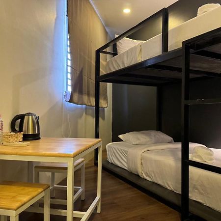 The Hive Hotel Siem Reap Exterior photo