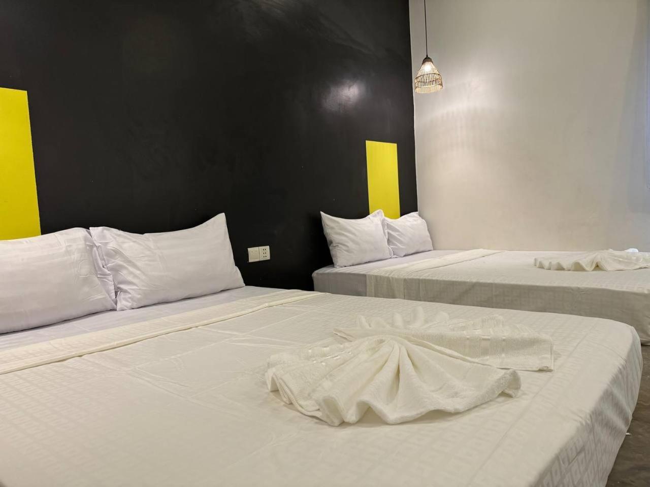 The Hive Hotel Siem Reap Exterior photo