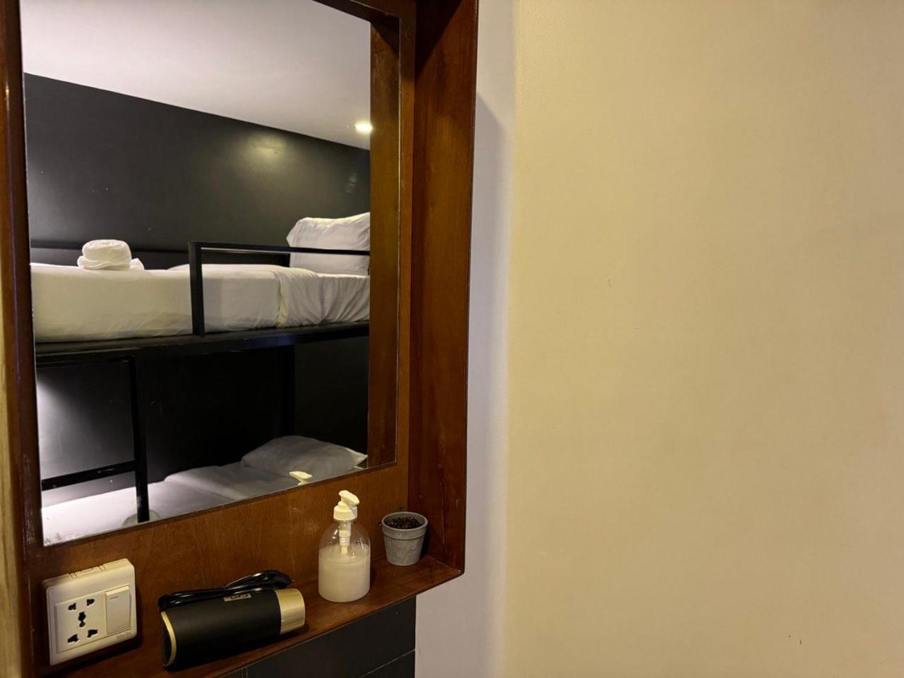 The Hive Hotel Siem Reap Exterior photo